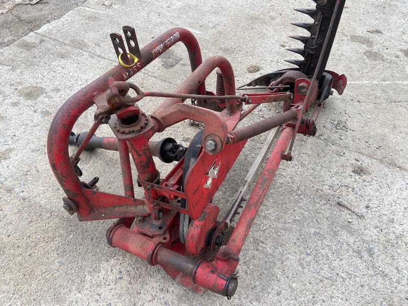 Miscellaneous  Massey Ferguson Sickle Mower - 7FT - Pitman Drive Photo